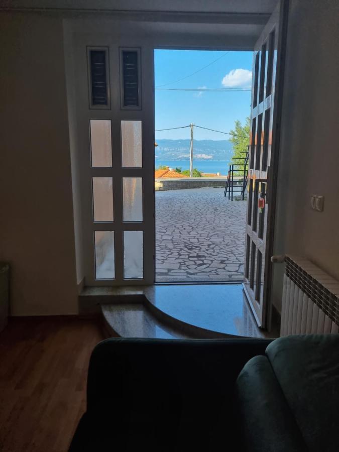 Appartement Moro Vrbnik 2 Extérieur photo